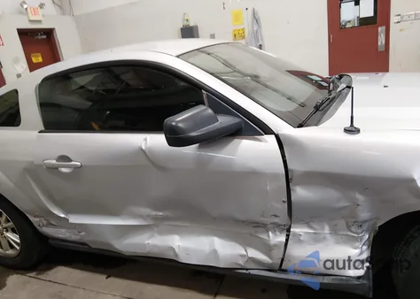 2008 Ford Mustang V6 Deluxe/V6 Premium from USA, damaged, VIN 1ZVHT80N085129999